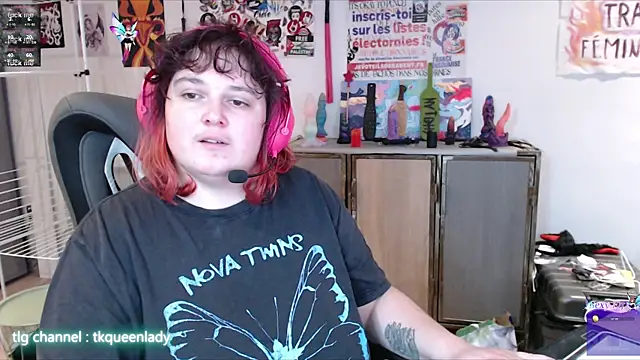 LadyRochester online show from April 7, 6:20 pm