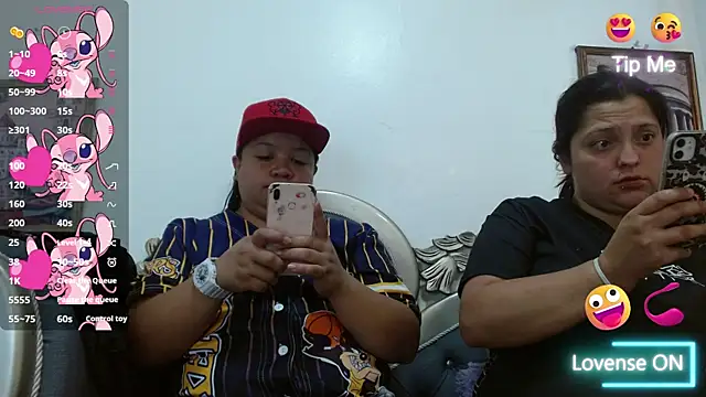 KataleyaStiward online show from March 21, 8:35 pm