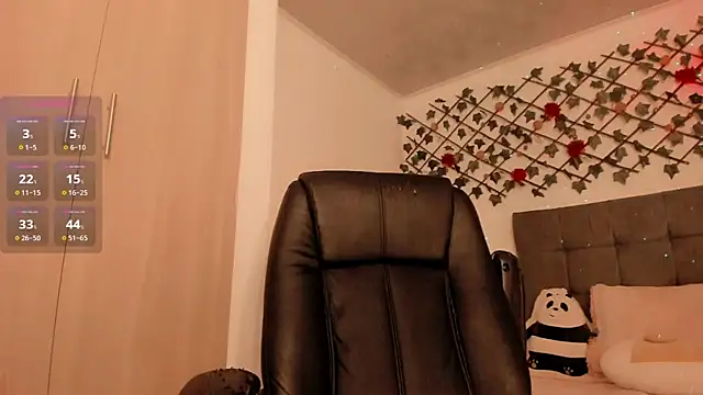 Lilith Miller21 online show from November 13, 7:21 pm