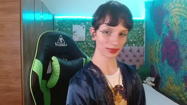 BurningVenus12 online show from March 18, 10:47 am