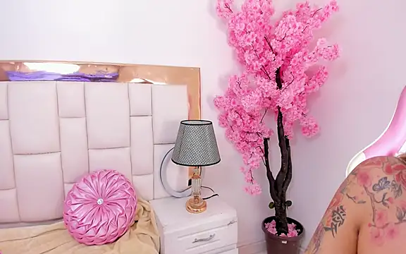 Mia Jansen online show from January 22, 9:22 pm