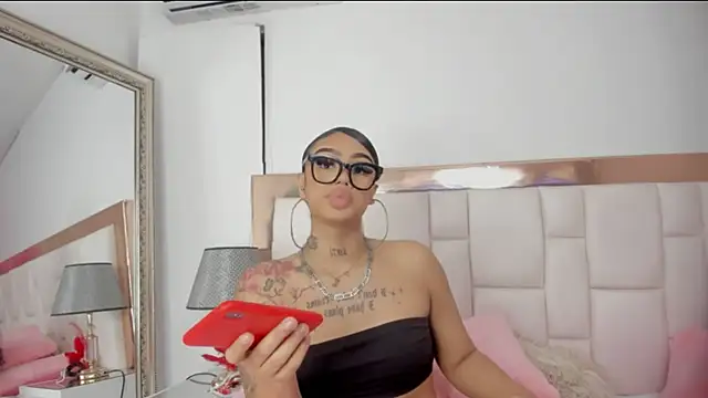 Mia Jansen online show from February 10, 8:53 pm