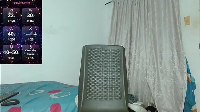 cristinamontiel online show from March 16, 2:19 pm