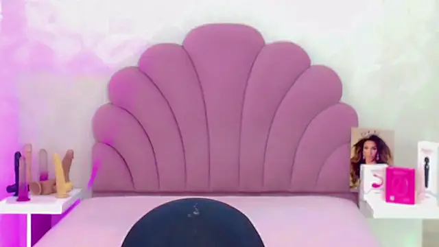 briana sex32 online show from March 7, 7:14 am