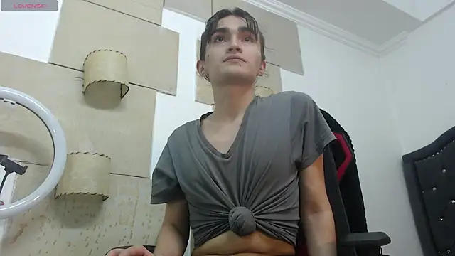 little babylove online show from February 24, 12:26 pm