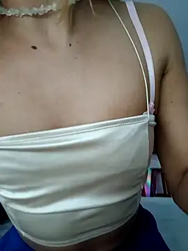 Yerucita online show from March 18, 1:41 am