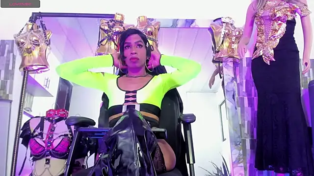 corwindallas24cm online show from April 22, 10:39 pm