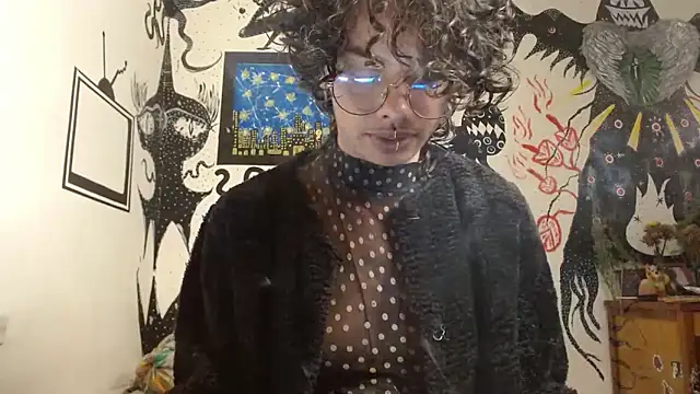 fenixmfx19 online show from October 8, 6:20 pm