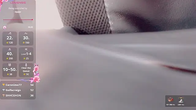 Oriana braom online show from December 18, 7:30 pm