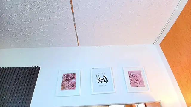 Alison Chan  online show from October 14, 1:23 pm