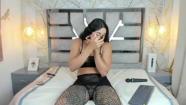 Alison Chan  online show from April 16, 10:12 pm