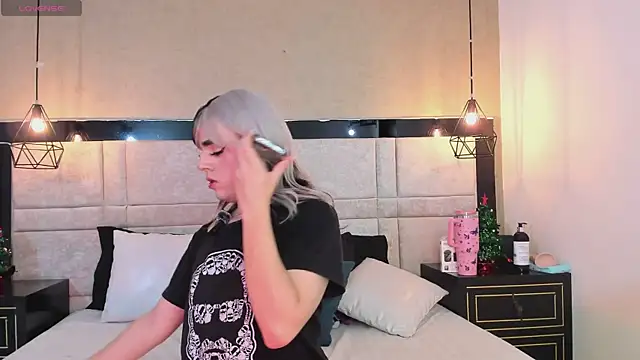 JustinePerry online show from November 24, 3:52 am