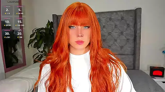 Snapshot of astridjonness chatting on March 2, 4:50 am astridjonness online show from March 2, 4:50 am