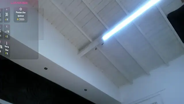 AbigailWilliams  online show from December 16, 11:26 am