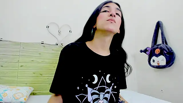 Evil Queen13 online show from November 25, 7:38 pm