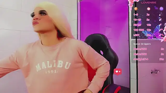 Gabyqueen70 online show from January 21, 3:38 am