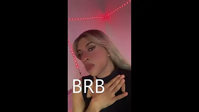  JaaconLeon  online show from October 18, 2:21 pm