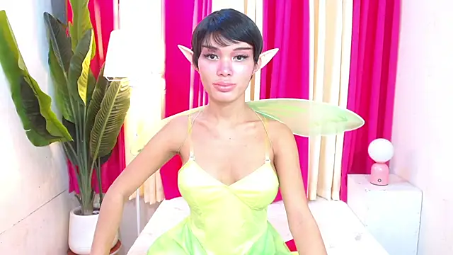 Notaestheticallykylinee online show from March 29, 2:34 am