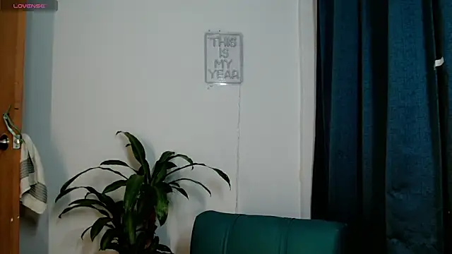 femboykeene online show from May 30, 2:21 am