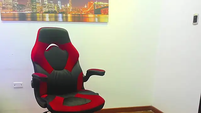 FRAN DESS online show from February 20, 6:46 pm