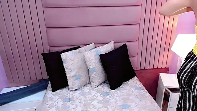 SexyValeriaa online show from December 9, 12:30 pm