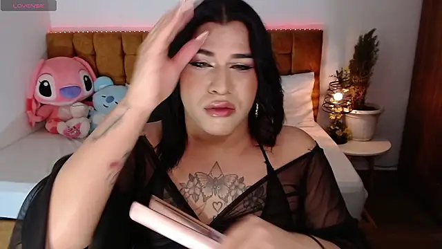 alexiaaross online show from February 7, 4:18 am