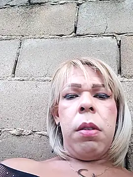 blondebitchlitle online show from January 11, 9:54 pm