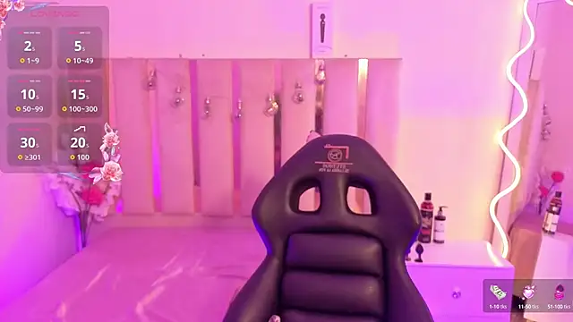 Andy tay1 online show from October 4, 2:56 am