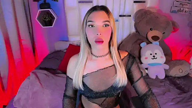 Aileen 18 online show from May 7, 5:47 am