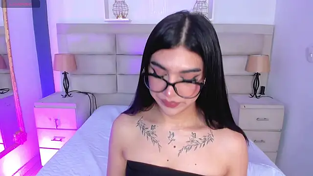 RoseCassie online show from September 21, 2:56 pm