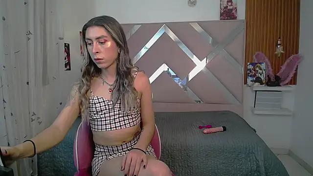 Sara Davina online show from January 18, 3:46 am