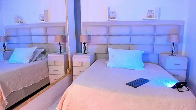 MattThompsonn online show from December 18, 10:59 pm