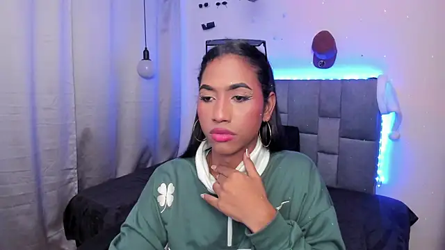 Alissemasiel online show from January 9, 4:39 am