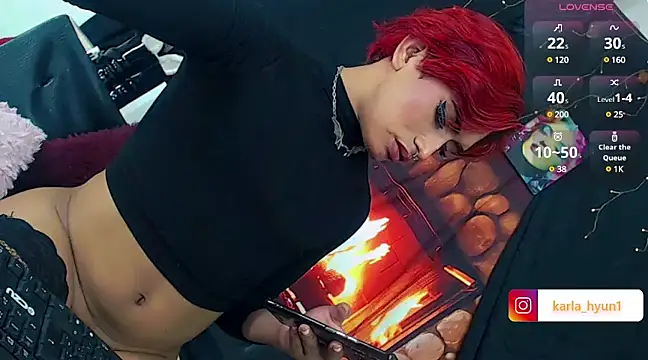 Kaitlyn Jenner1 online show from February 13, 1:48 pm