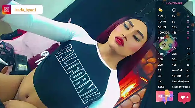 Kaitlyn Jenner1 online show from February 23, 12:37 pm