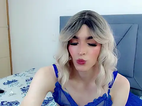 dominic 00 online show from November 9, 8:42 pm