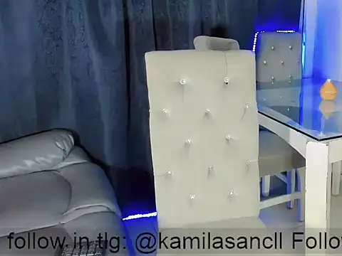 cherry crushx online show from April 4, 7:50 am