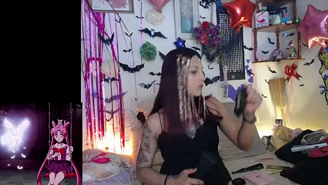 purplekattlyn online show from March 9, 3:32 am