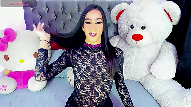 Julie Lovelyx1 online show from March 10, 3:59 pm