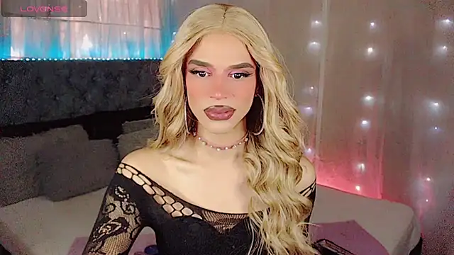 Dalila moan online show from May 10, 9:42 pm