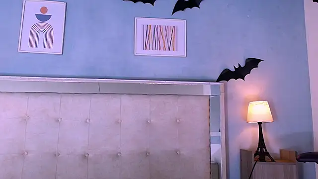 Emily Castillo 1 online show from December 5, 4:28 am