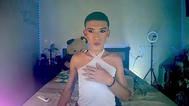 KimberlyXtreme online show from December 3, 1:10 am