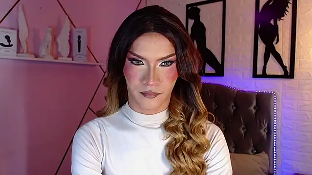 agatha rodriguez online show from February 20, 1:24 pm