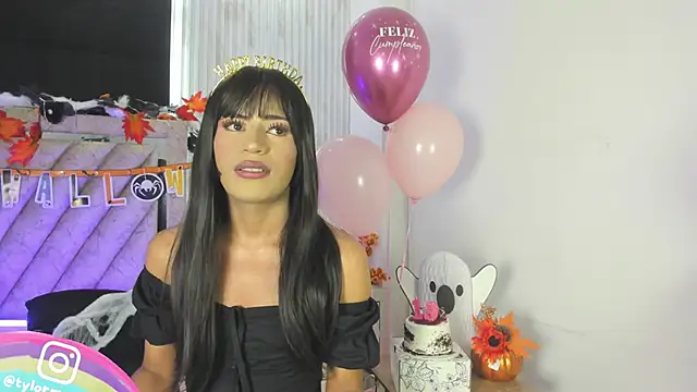 Taylor Harveey online show from October 24, 9:20 pm