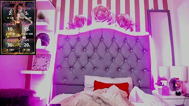 Samantha Evans 18 online show from October 7, 4:13 am