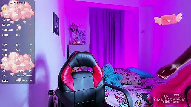 SkylerBennet online show from March 22, 3:33 am