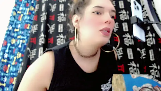 samanthaa hot  online show from June 23, 12:35 pm