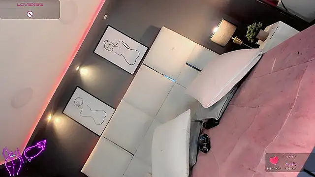 LiaFernandaa online show from March 21, 1:16 pm