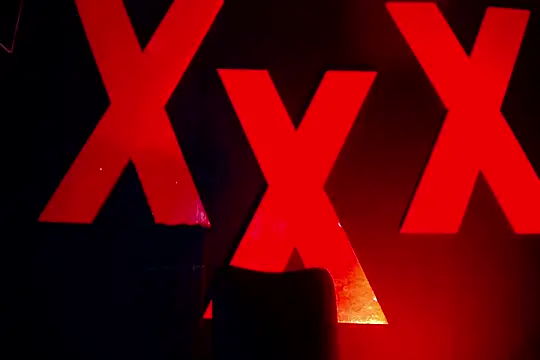 abrilbigcock online show from March 29, 11:38 pm