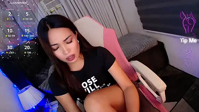 asian lucii online show from May 9, 1:40 pm
